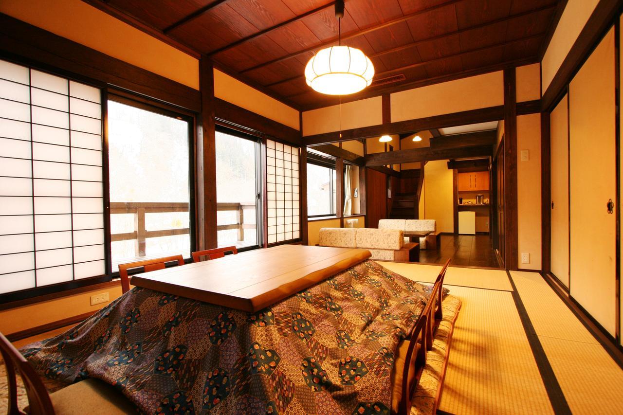 Hotel Yamazatonoiori Soene Takayama  Esterno foto